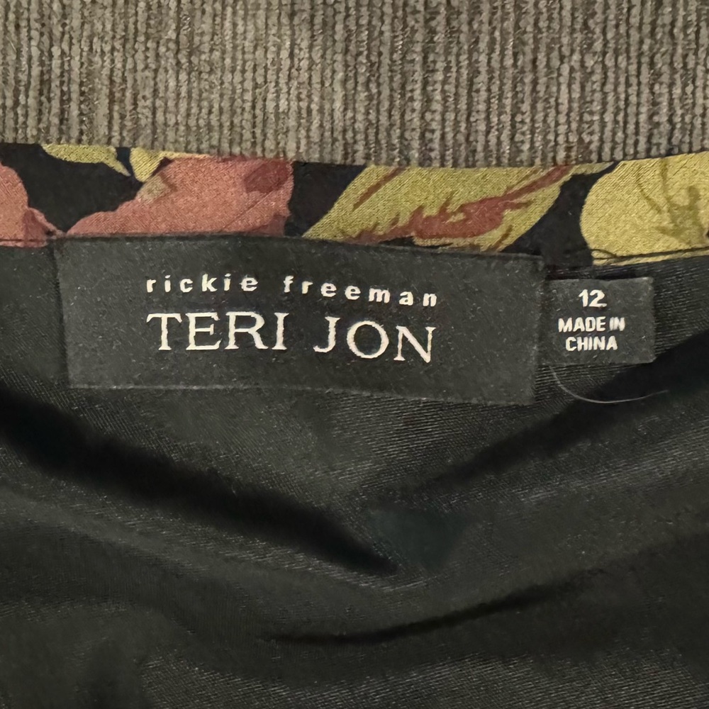 Rickie Freeman for Teri Jon Women’s black floral print skirt size 12 - Picture 5 of 12